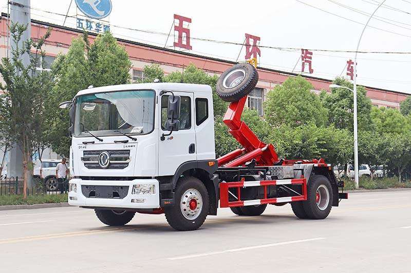 Мусоровоз с крюком Dongfeng D9