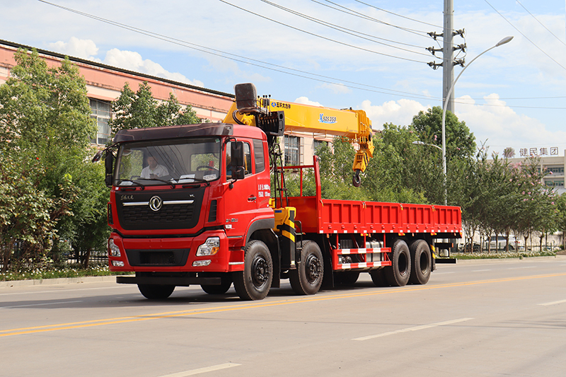 Автокран Dongfeng Tianlong