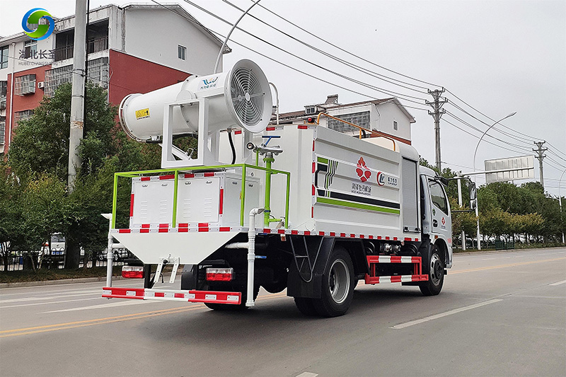 Пылеулавливающий грузовик Dongfeng Dolidika