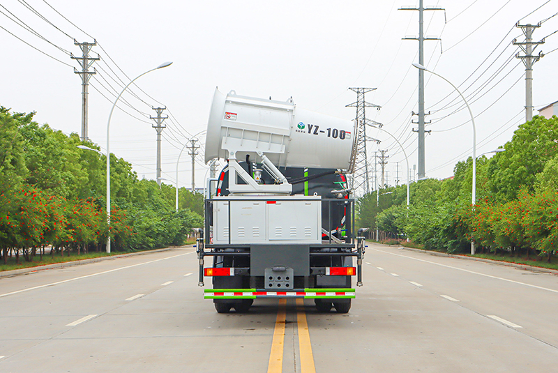 Пылеулавливающий автомобиль Dongfeng Jincheng