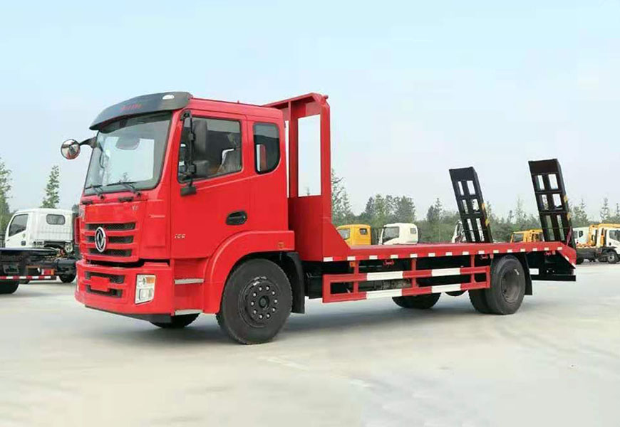 Одноосный бортовой грузовик Dongfeng Jincheng